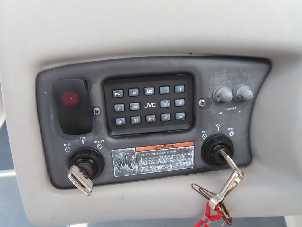 2005 SX 230