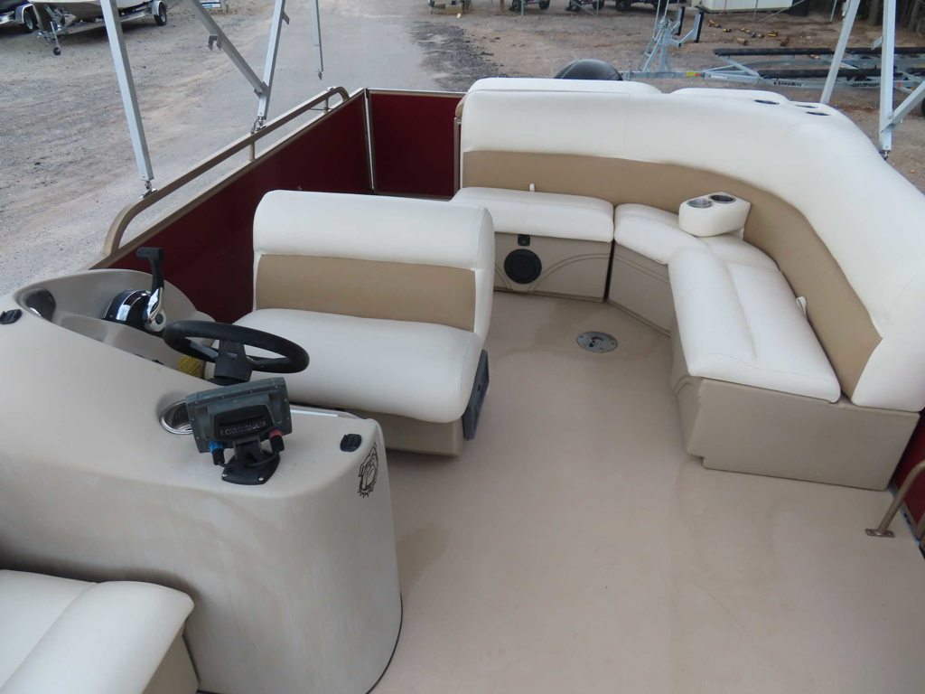 2016 240 Fish SE