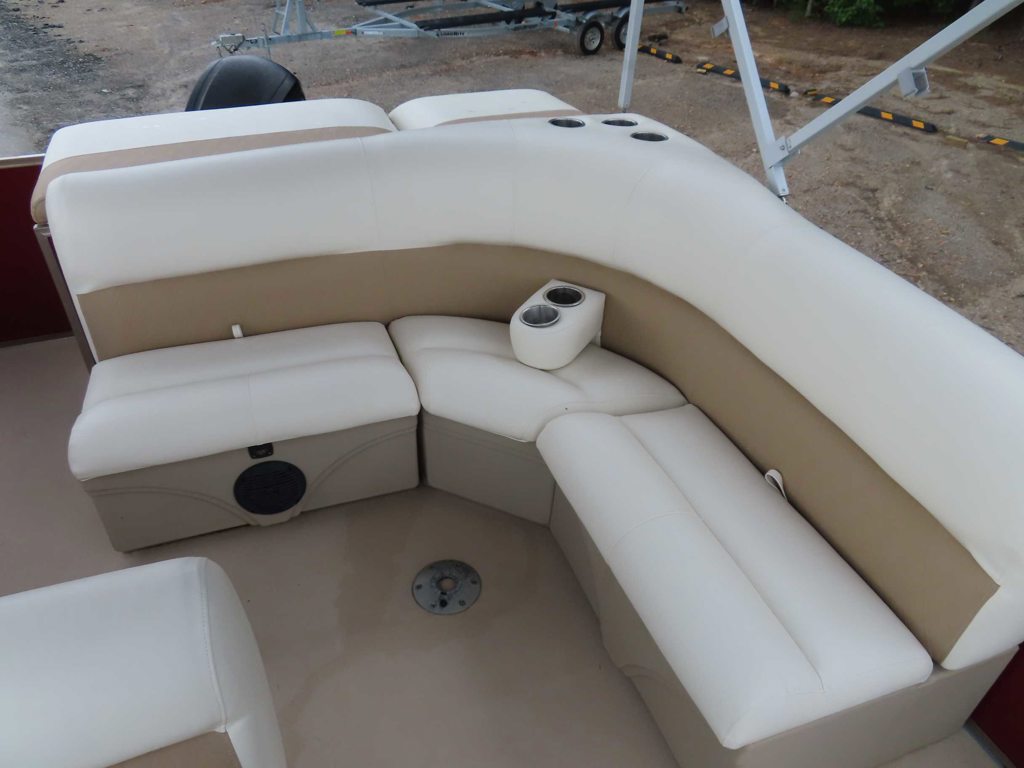2016 240 Fish SE