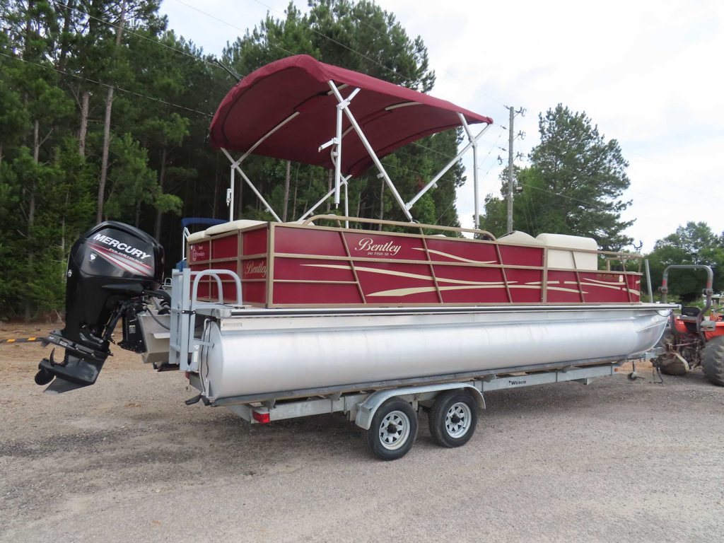 2016 240 Fish SE