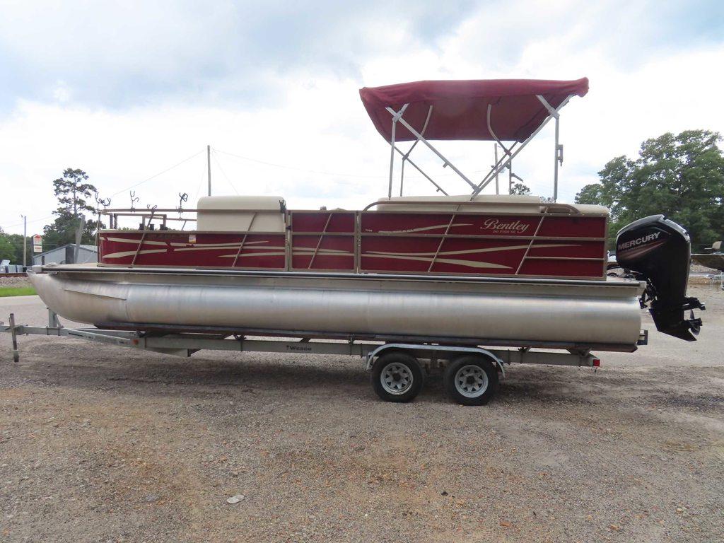2016 240 Fish SE
