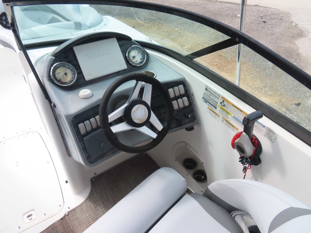 2018 2200 SD