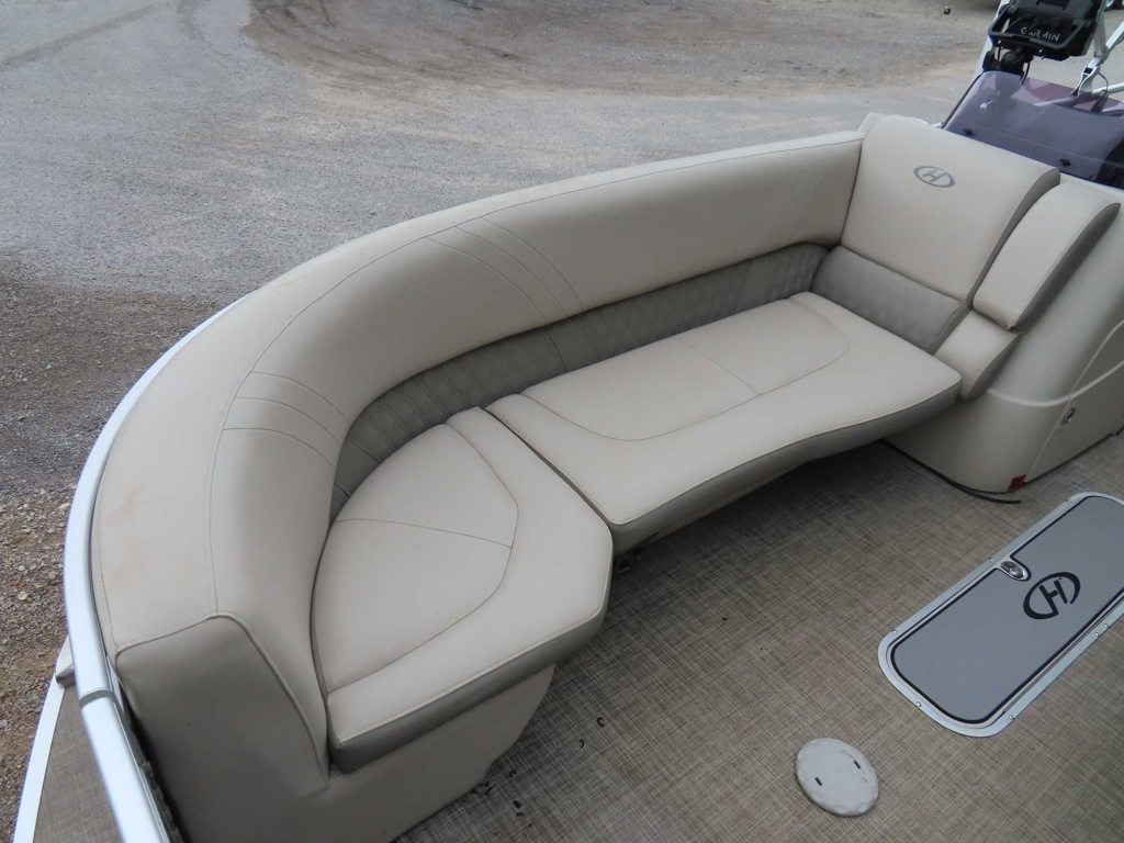 2019 Solstice 220 Swingback Mercury 150 Trailer
