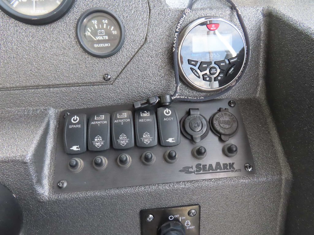 2022 ProCat 240 Suzuki 250ss 143 Hours Trailer