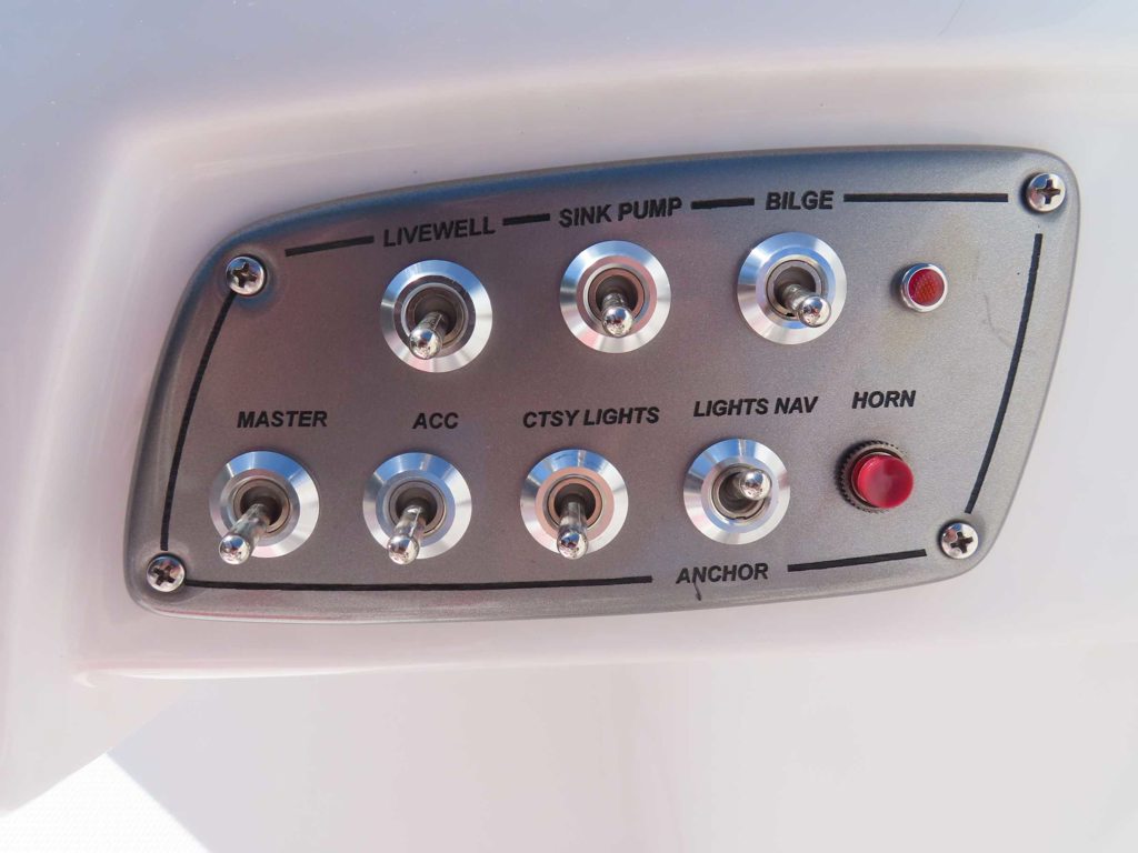 2025 2150 ob Mercury 200 Trailer
