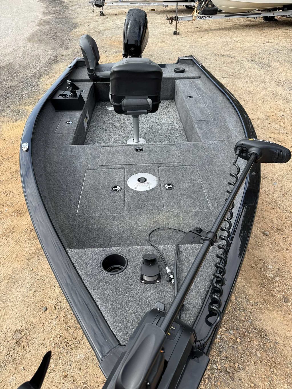 2025 Super Guide V16 Tiller w/ Mercury 40 Trailer