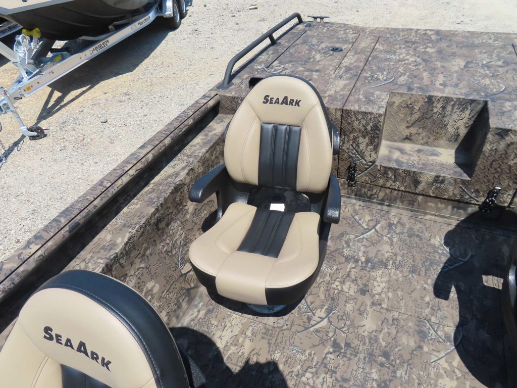 2026 Predator 300 AK